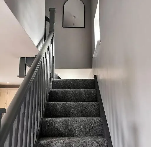 Fox's * Sráid an Mhuilinn